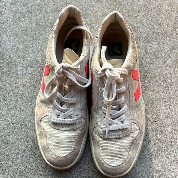 Vega Suede V-10 Sneakers in Fluorescent pink Size 9 - Picture 10 of 12